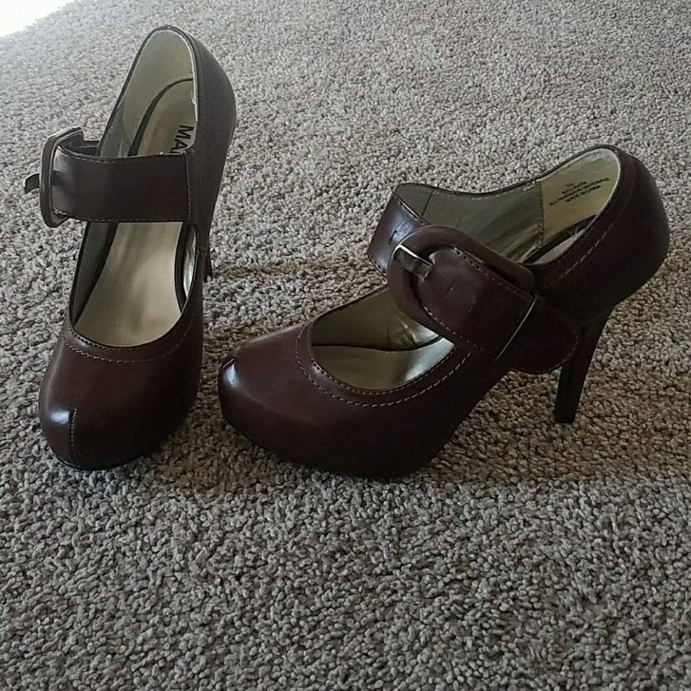Women's shoes